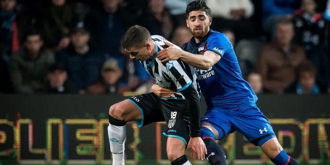 《掌握克莱斯,成为传说对决之王》(了解传说对决克莱斯的战术技巧,成为巅峰玩家)-第3张图片-游技攻略库 《掌握克莱斯,成为传说对决之王》(了解传说对决克莱斯的战术技巧,成为巅峰玩家)-第3张图片-游技攻略库