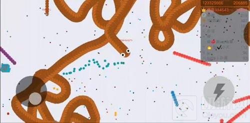 贪吃蛇大作战高手围杀怎么逃脱 高阶围杀技巧