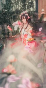 王者荣耀甄姬游园惊梦绝美COS 绝色美人甄姬