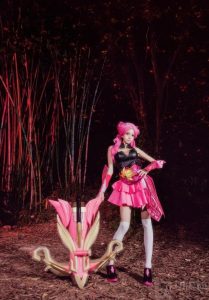 王者荣耀孙尚香COS图集分享 蔷薇恋人COS